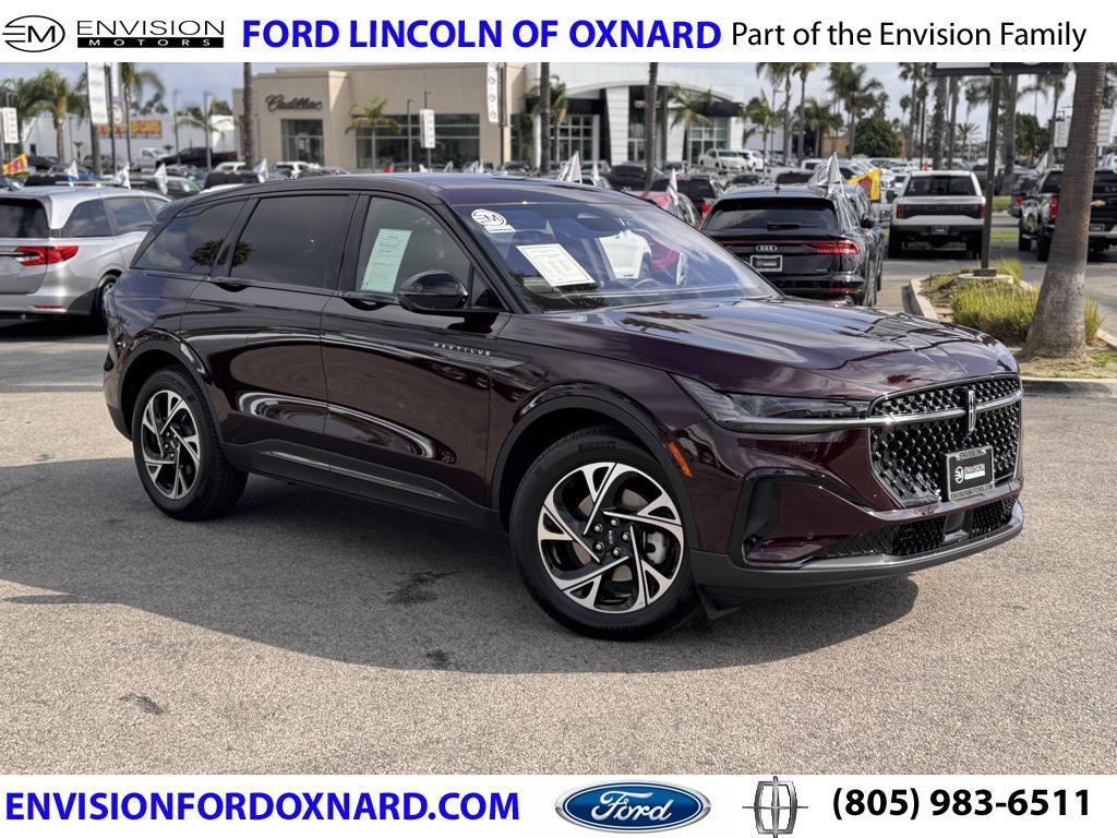 used 2025 Lincoln Nautilus car, priced at $56,231