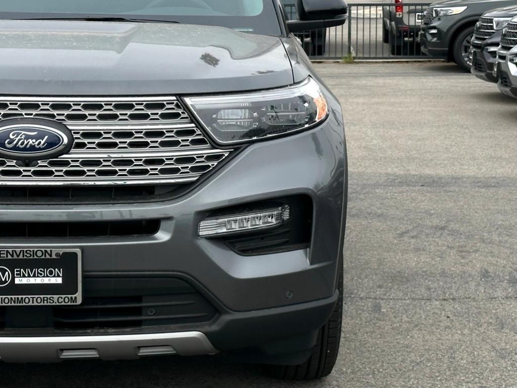 new 2024 Ford Explorer car, priced at $53,825