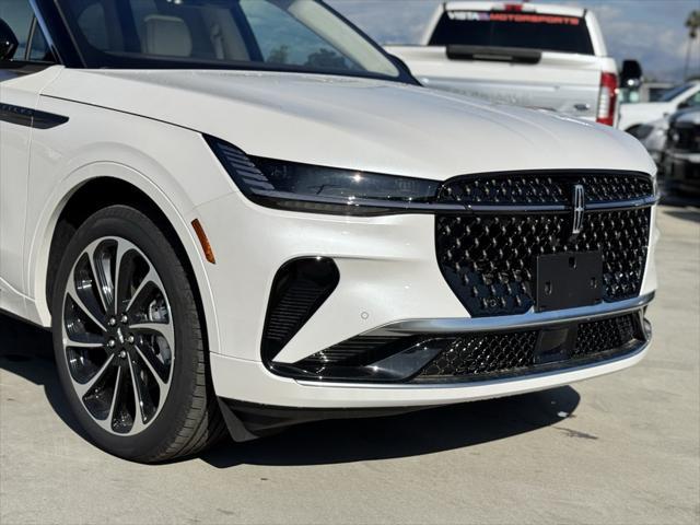 new 2025 Lincoln Nautilus car, priced at $78,295