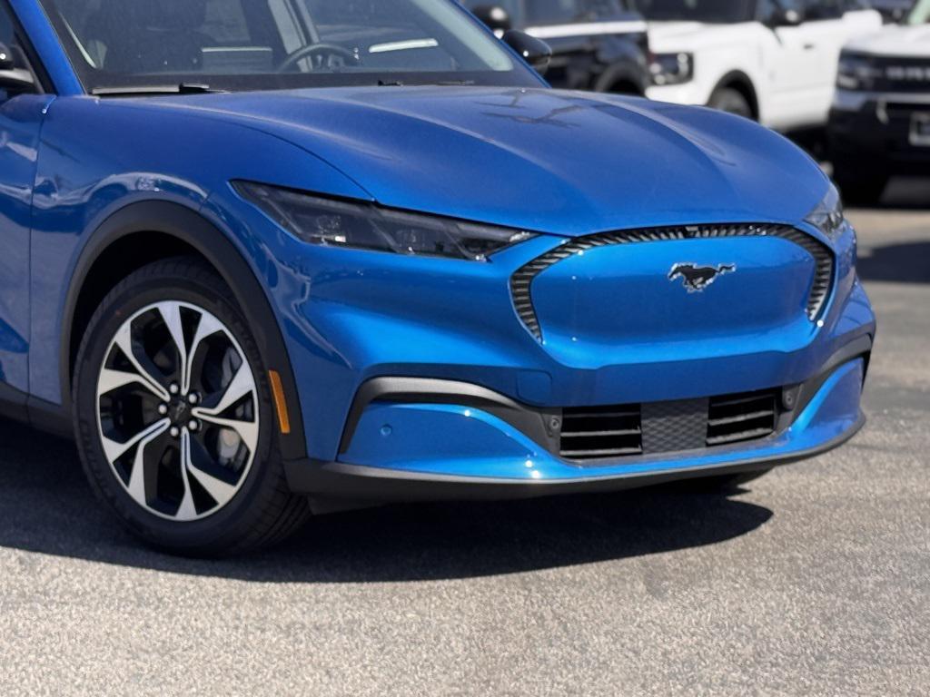 new 2025 Ford Mustang Mach-E car, priced at $39,585