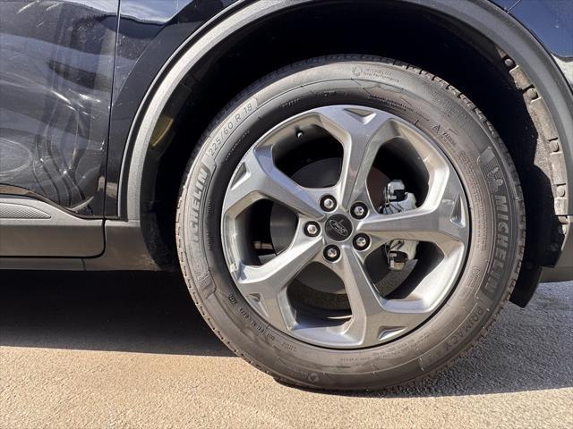 used 2025 Ford Escape car, priced at $30,591