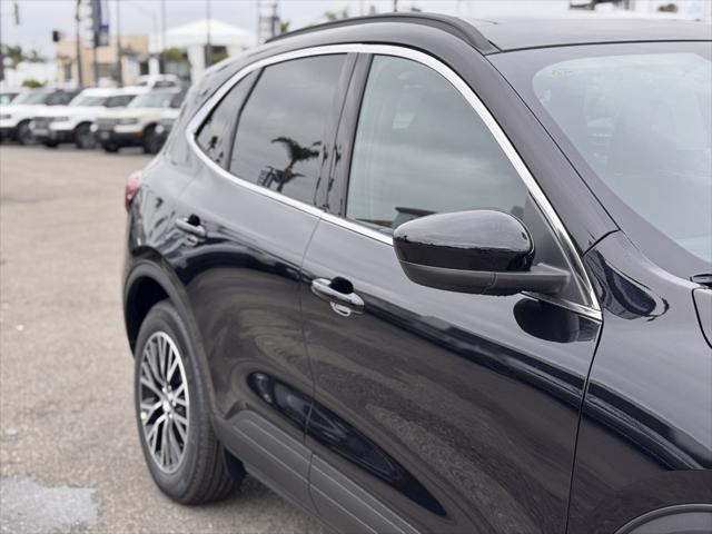 new 2025 Ford Escape PHEV car, priced at $40,490