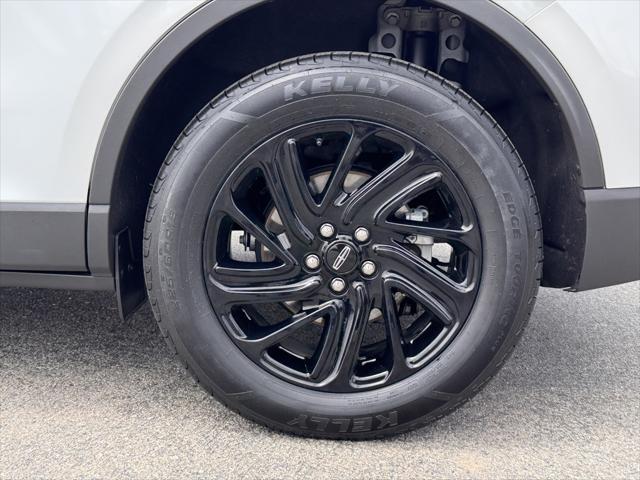 used 2022 Lincoln Corsair car, priced at $25,751