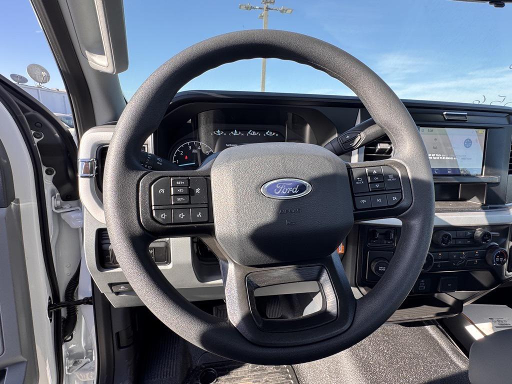 new 2025 Ford F-250 car, priced at $63,925