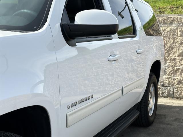 used 2014 Chevrolet Suburban car, priced at $12,591