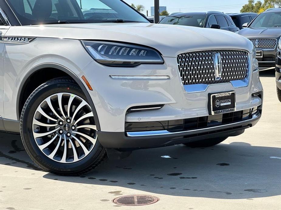 new 2024 Lincoln Aviator car, priced at $57,685