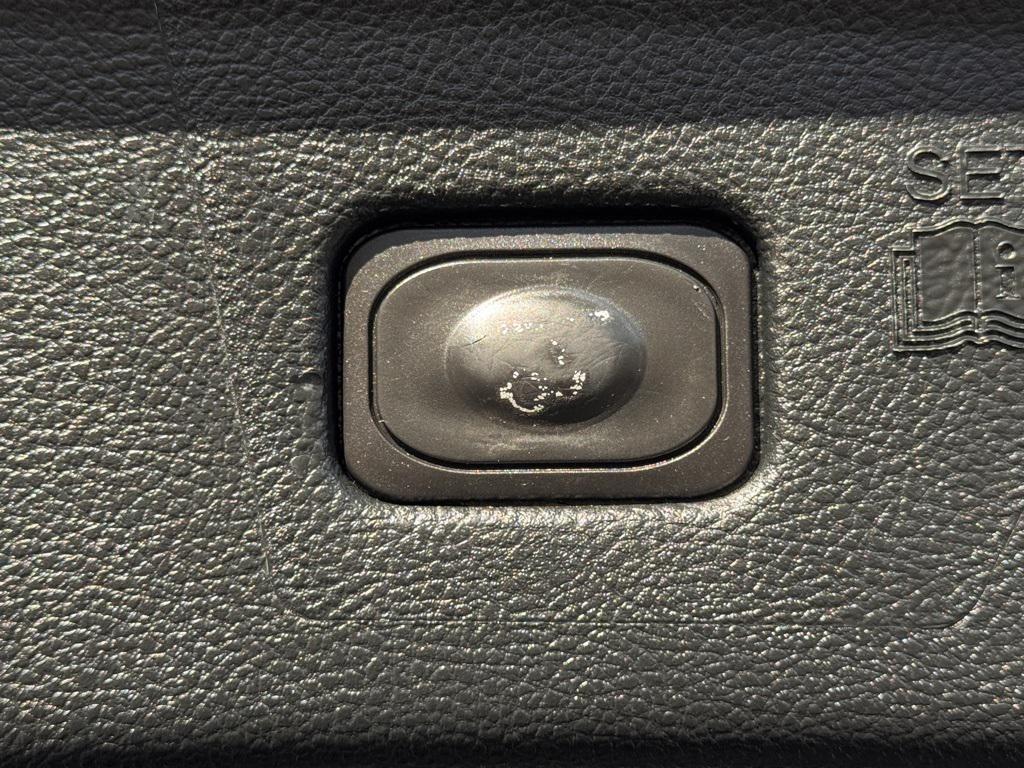 used 2022 Ford Edge car, priced at $24,591