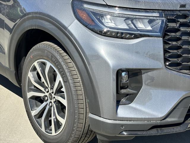 new 2025 Ford Explorer car, priced at $48,850