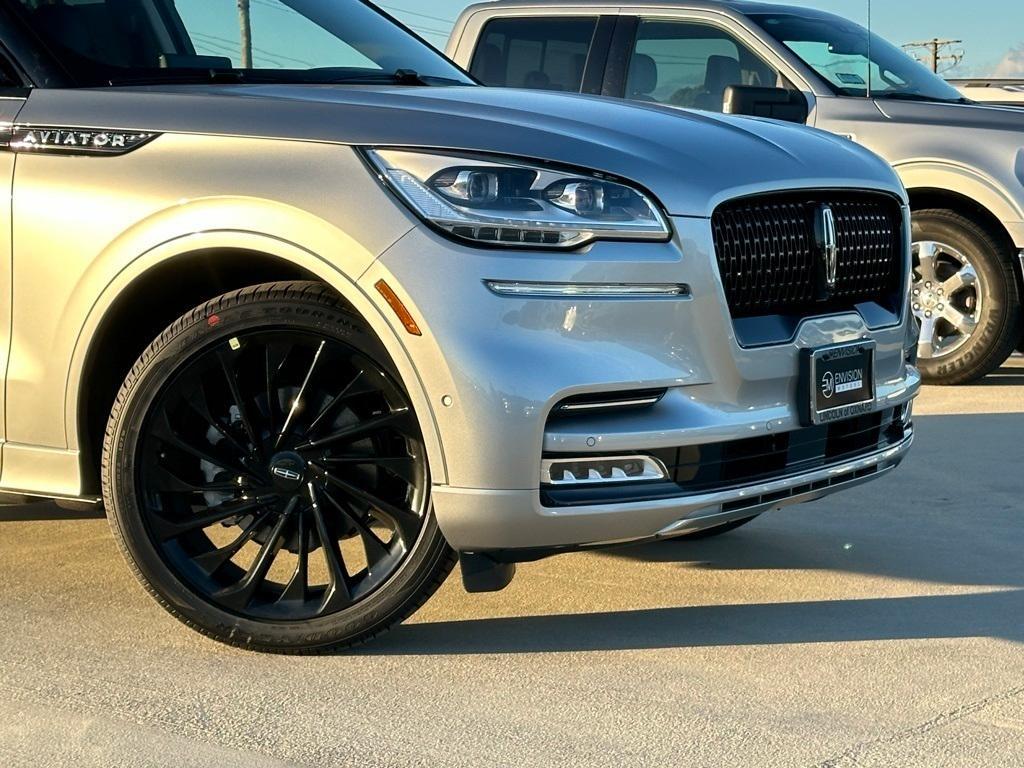 new 2023 Lincoln Aviator car, priced at $80,495