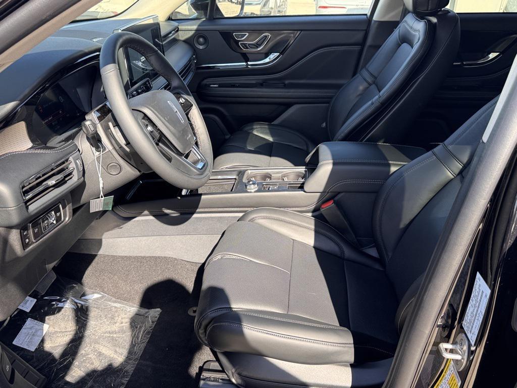 new 2025 Lincoln Corsair car, priced at $68,070