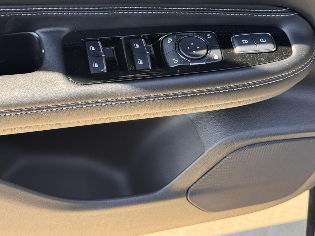 new 2025 Lincoln Corsair car, priced at $68,070