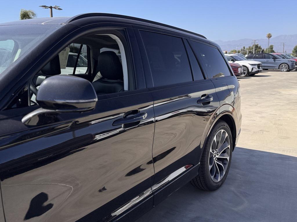new 2025 Lincoln Aviator car, priced at $67,215