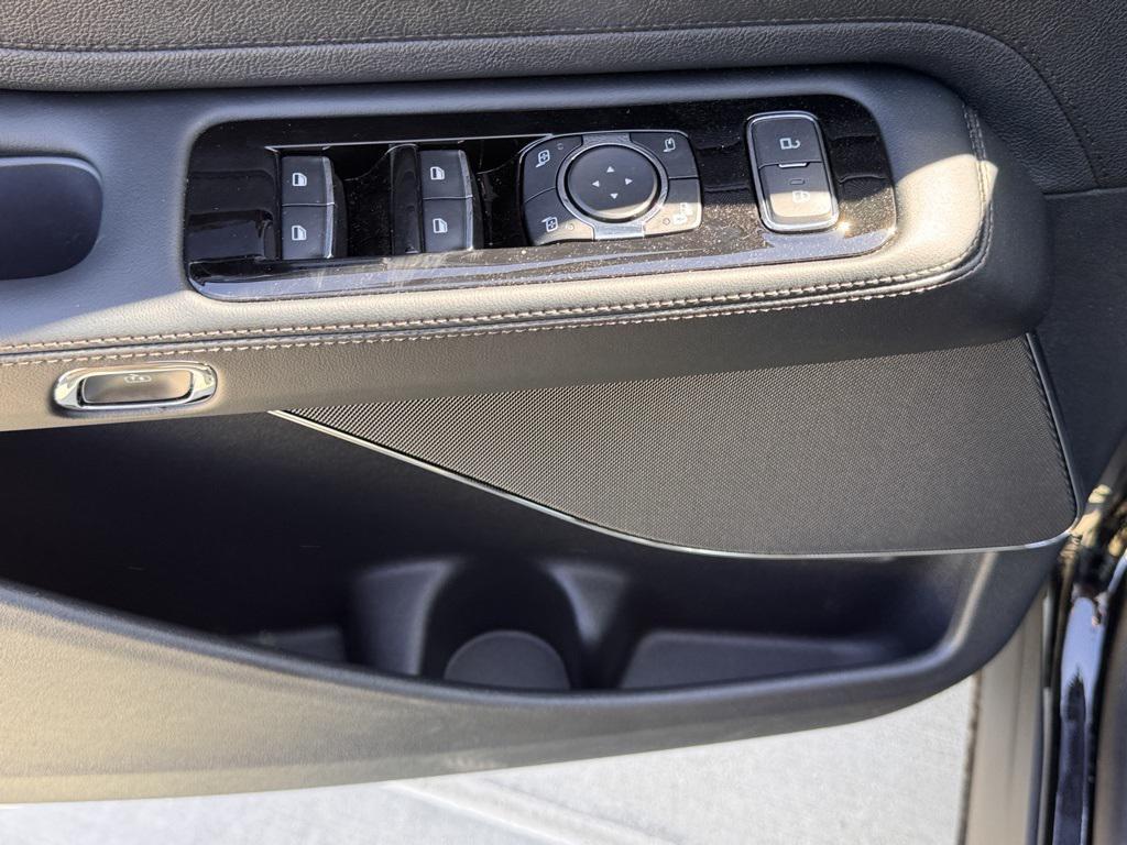 new 2025 Lincoln Aviator car, priced at $67,215