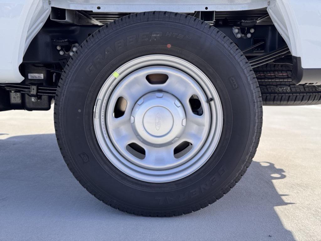 new 2025 Ford F-350 car, priced at $59,675