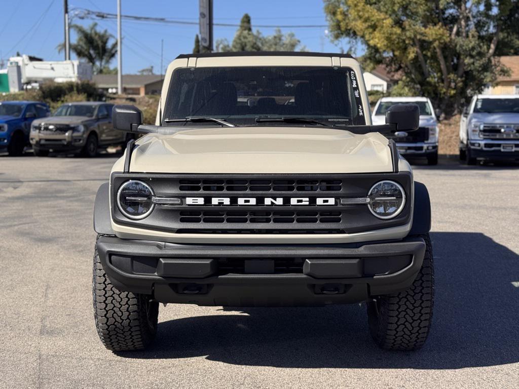 new 2025 Ford Bronco car, priced at $50,645