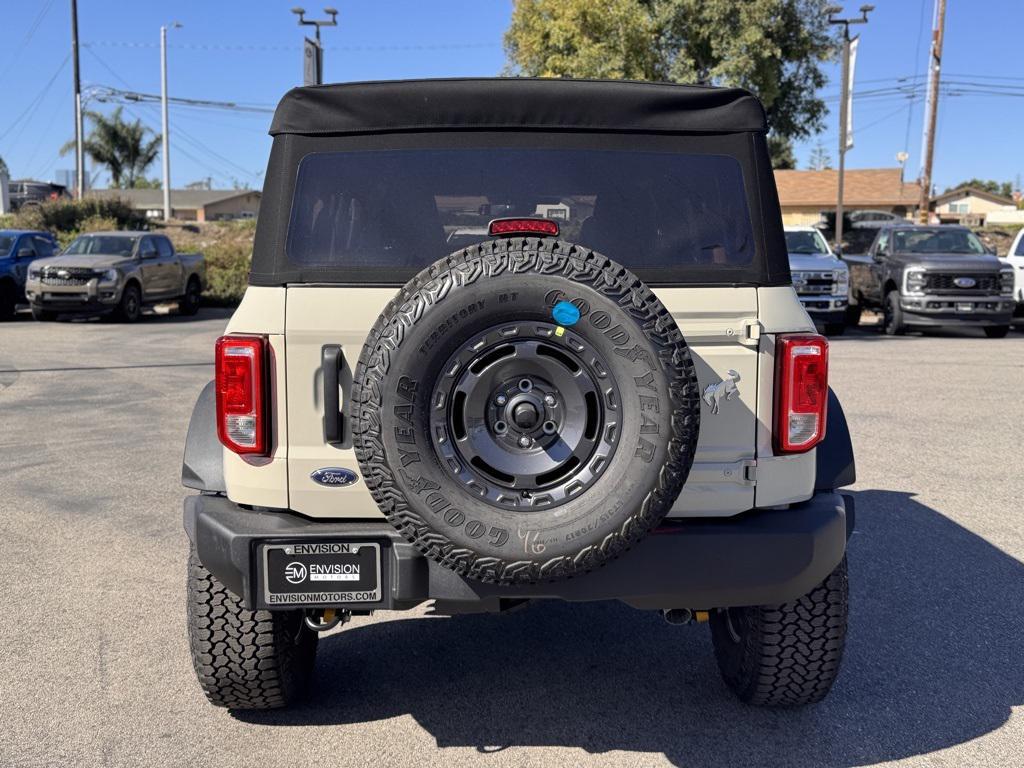 new 2025 Ford Bronco car, priced at $50,645