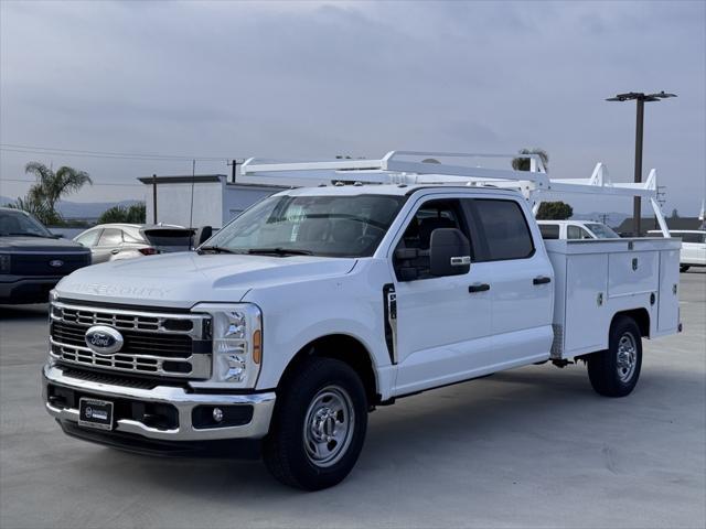 new 2025 Ford F-350 car, priced at $72,320