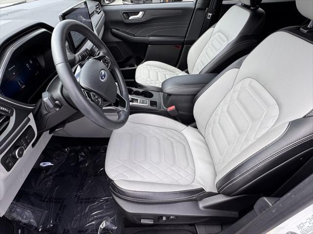 used 2023 Ford Escape PHEV car, priced at $27,291
