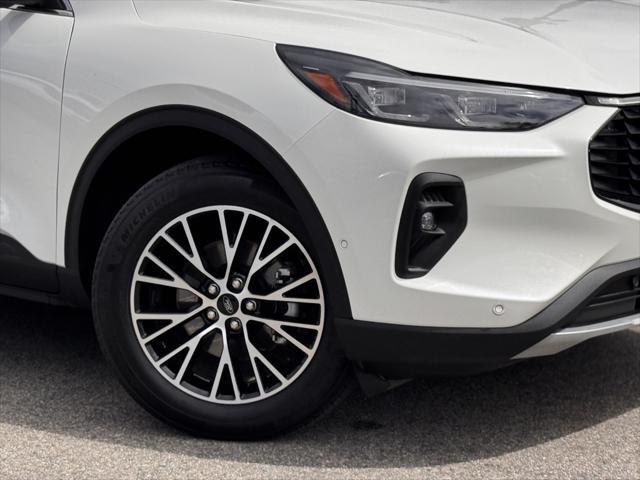 used 2023 Ford Escape PHEV car, priced at $27,291