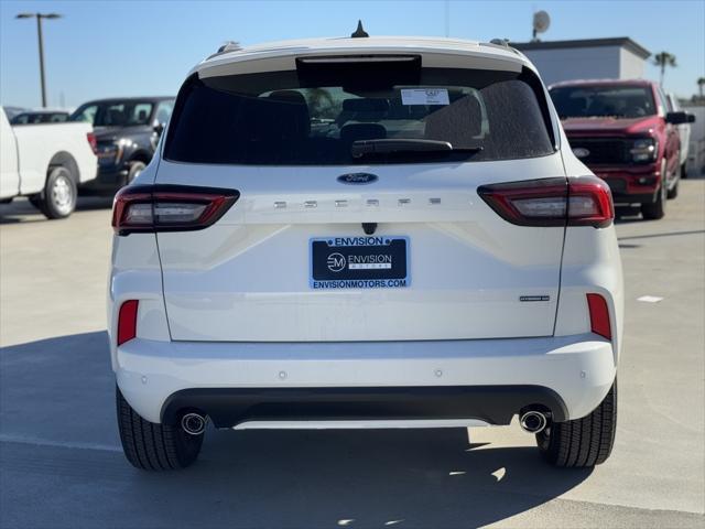 new 2025 Ford Escape car, priced at $40,800