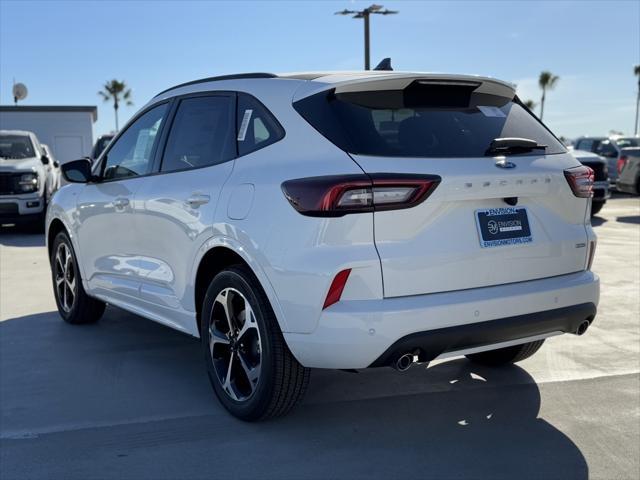 new 2025 Ford Escape car, priced at $40,800