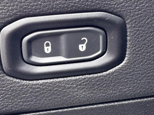 used 2023 Jeep Wrangler car, priced at $35,991
