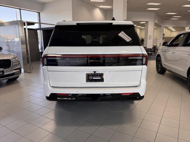 new 2025 Lincoln Navigator car, priced at $108,915