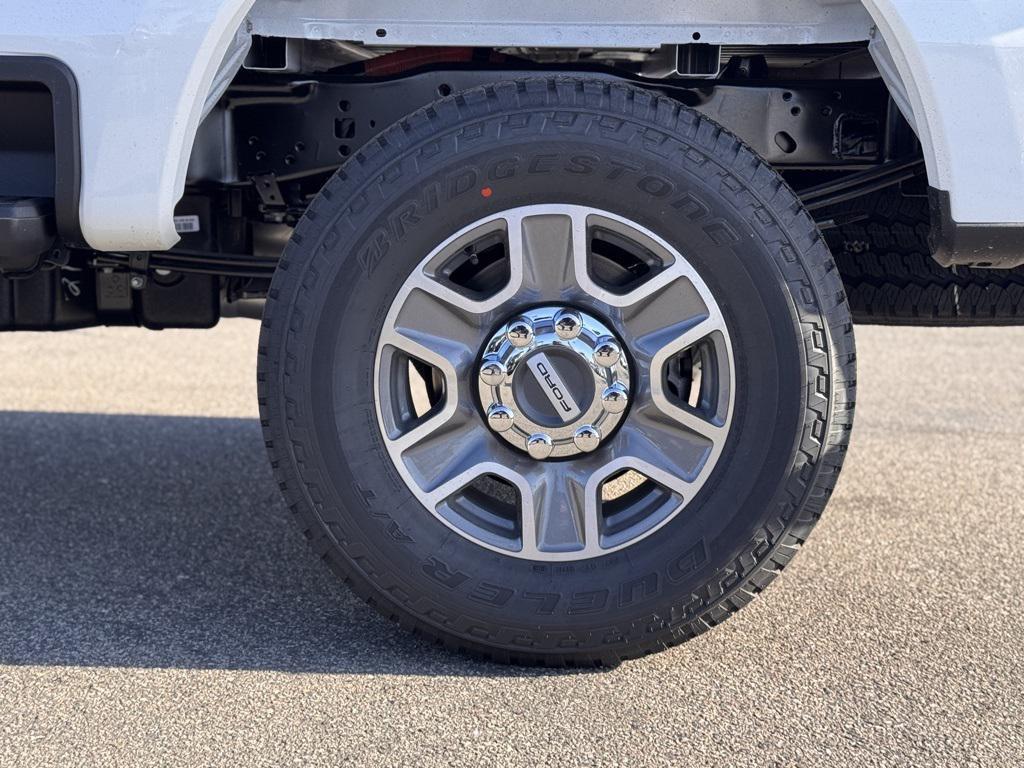 new 2025 Ford F-250 car, priced at $67,830