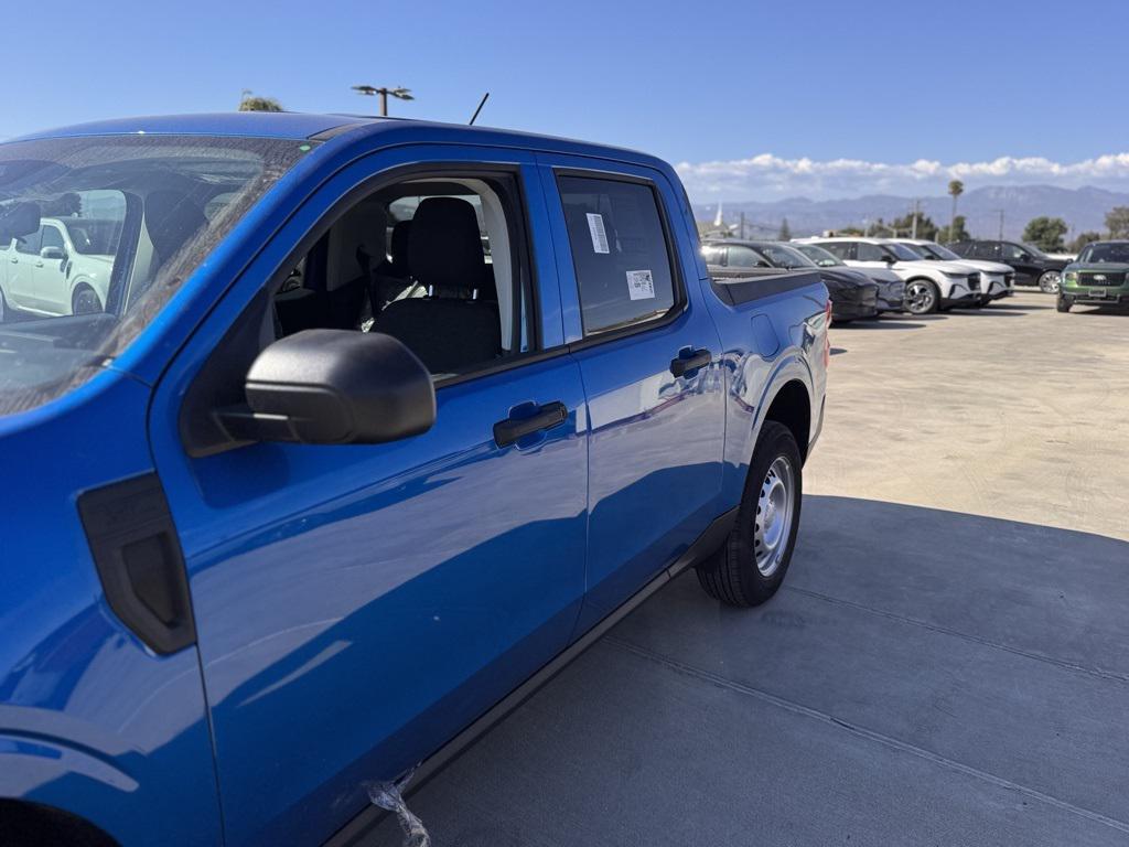 new 2025 Ford Maverick car, priced at $33,350