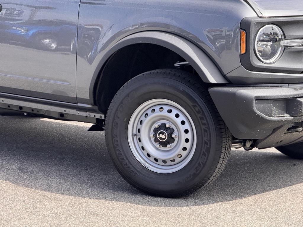 new 2025 Ford Bronco car, priced at $44,270
