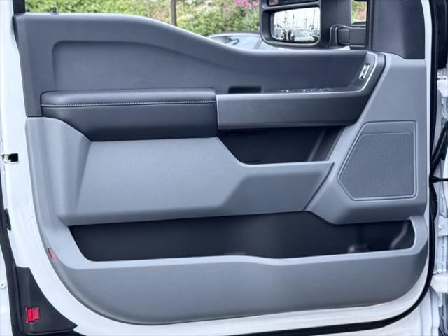 new 2025 Ford F-350 car, priced at $60,045