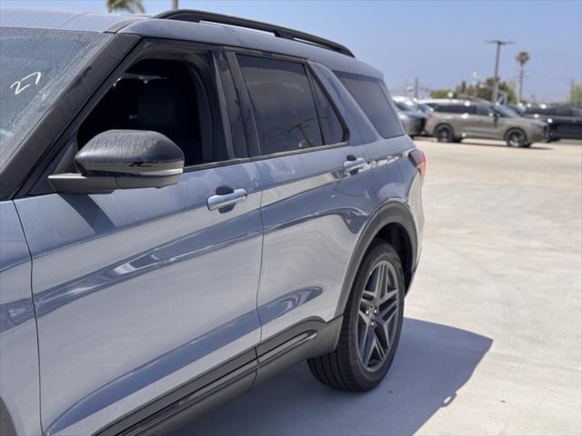 new 2025 Ford Explorer car, priced at $59,725