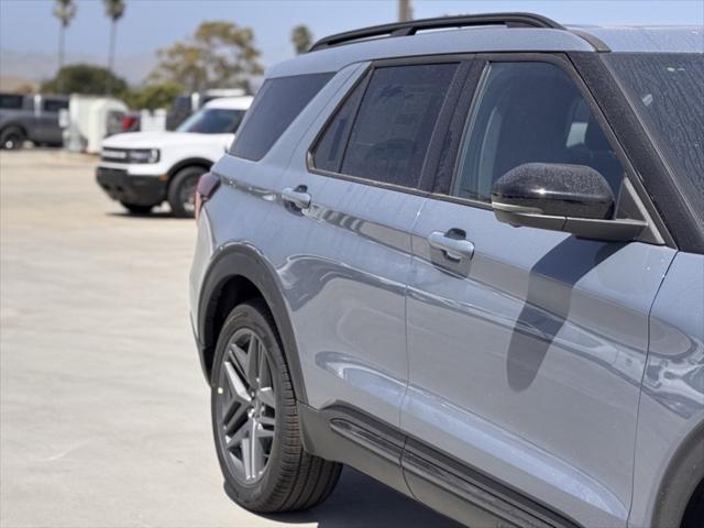 new 2025 Ford Explorer car, priced at $59,725