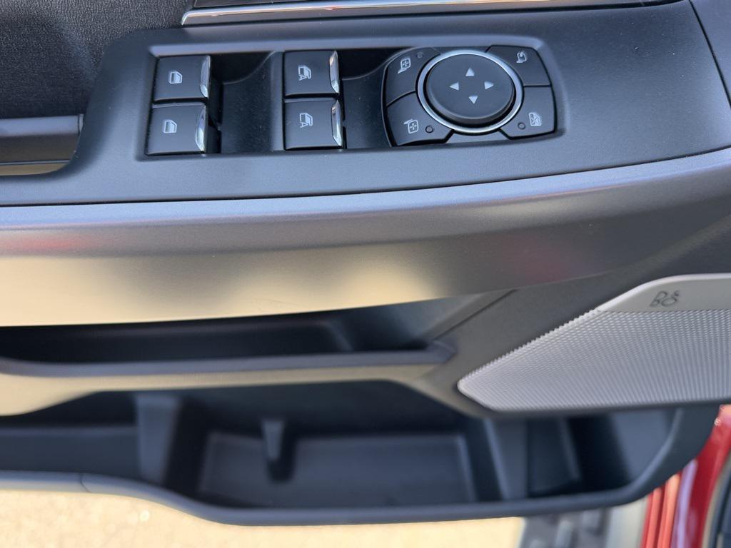 new 2025 Ford F-150 Lightning car, priced at $81,085