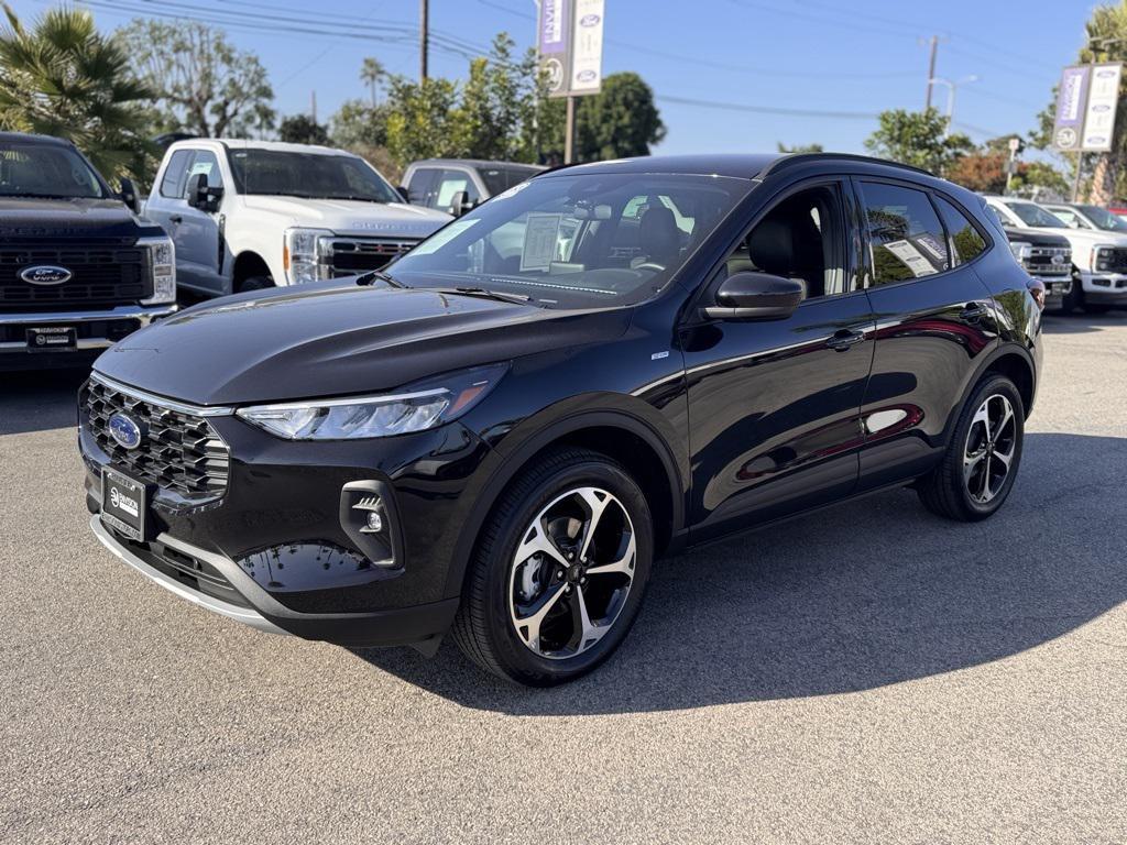 used 2025 Ford Escape car, priced at $31,591