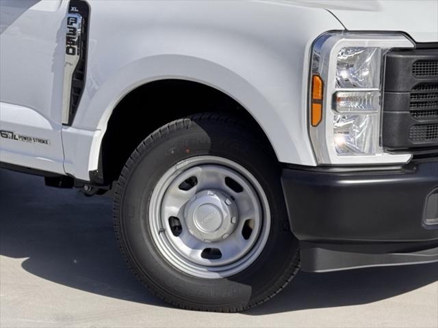 new 2025 Ford F-350 car, priced at $59,385