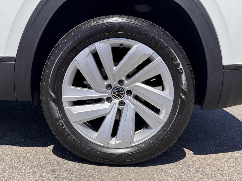 used 2023 Volkswagen Atlas Cross Sport car, priced at $25,491