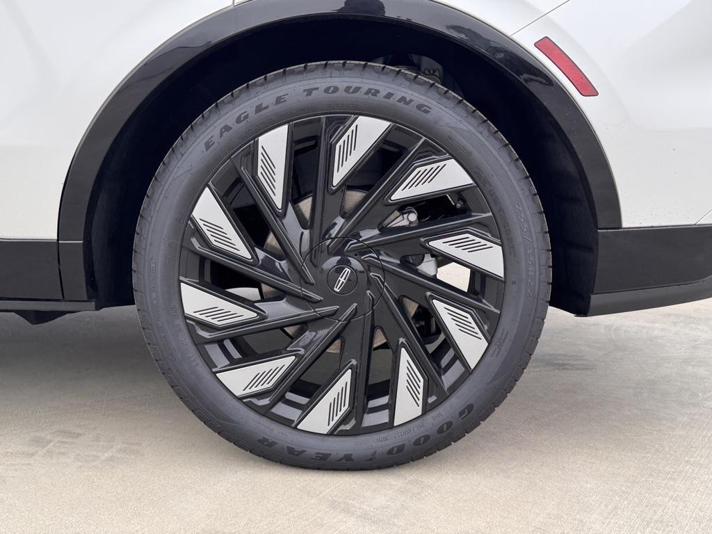 new 2025 Lincoln Nautilus car, priced at $65,455