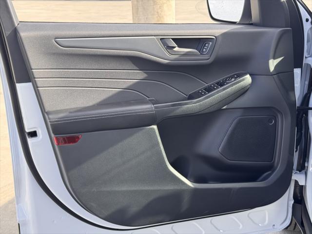 new 2025 Ford Escape car, priced at $30,645