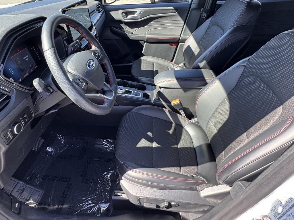 used 2025 Ford Escape car, priced at $35,757