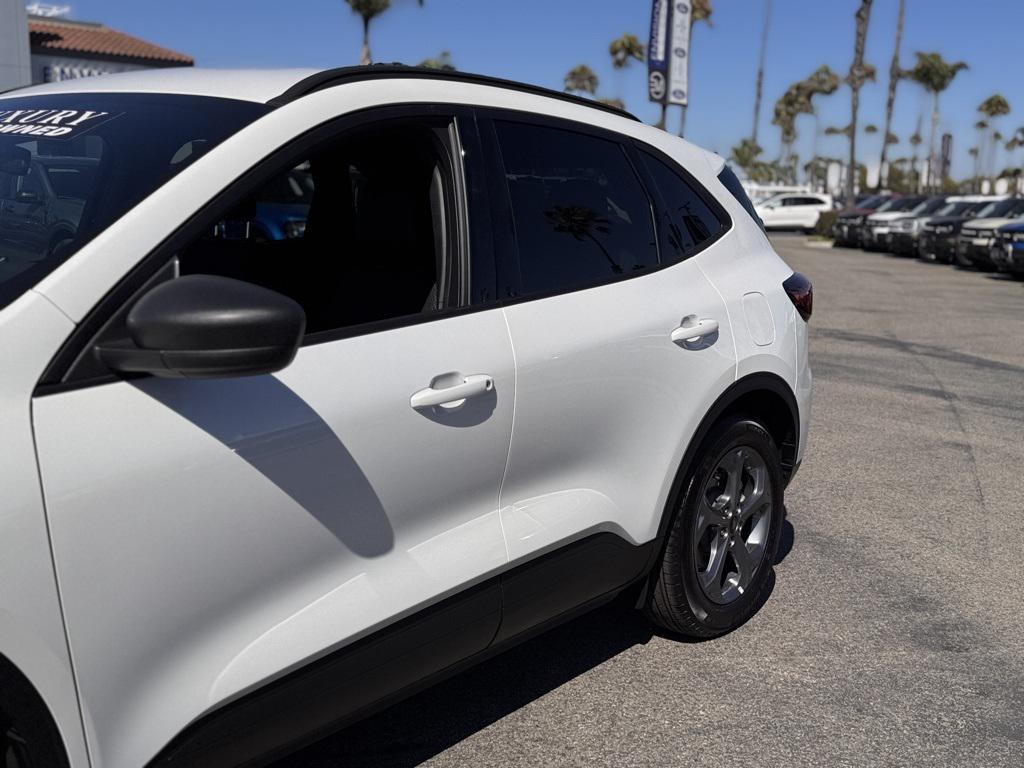 used 2025 Ford Escape car, priced at $35,757