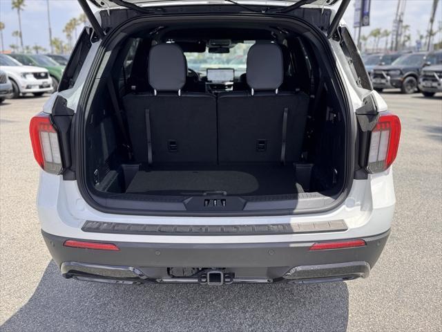 new 2025 Ford Explorer car, priced at $49,340