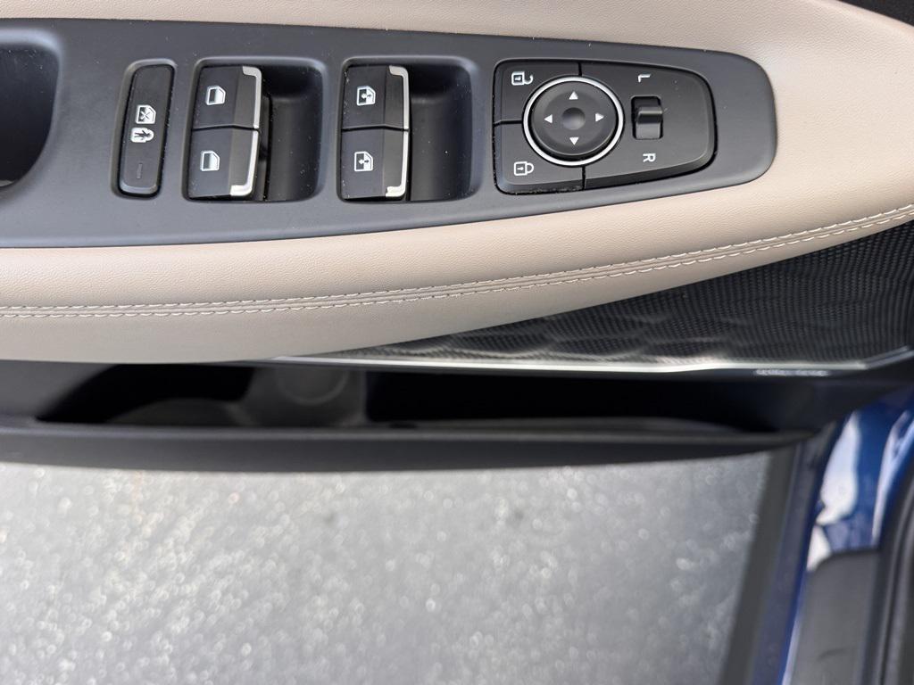 used 2022 Hyundai Santa Fe car, priced at $17,251