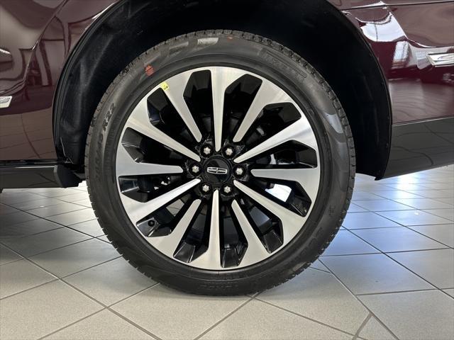 new 2024 Lincoln Navigator car, priced at $105,435