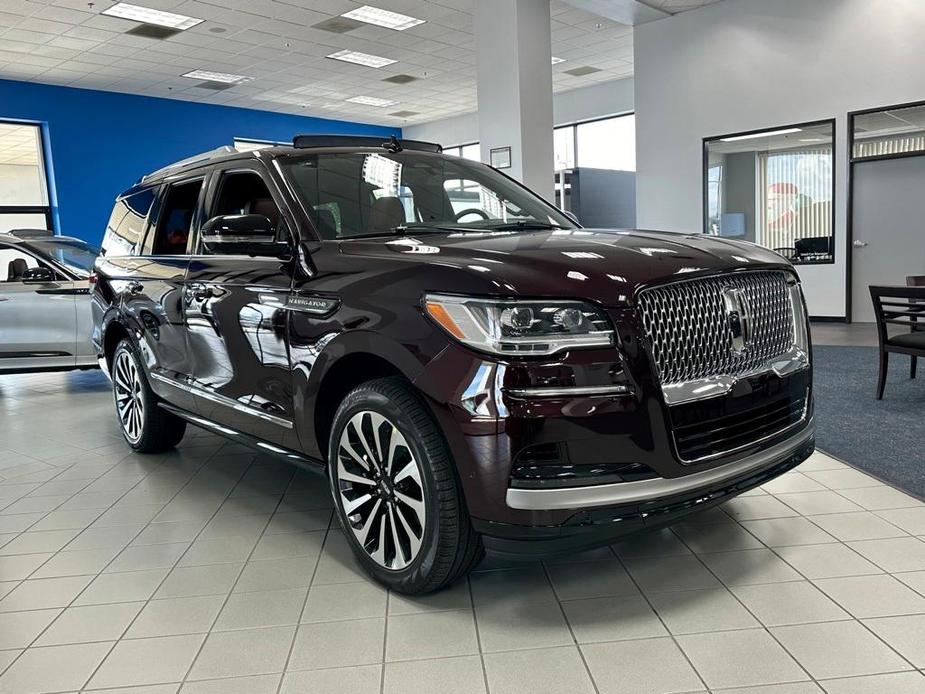 new 2024 Lincoln Navigator car, priced at $105,435