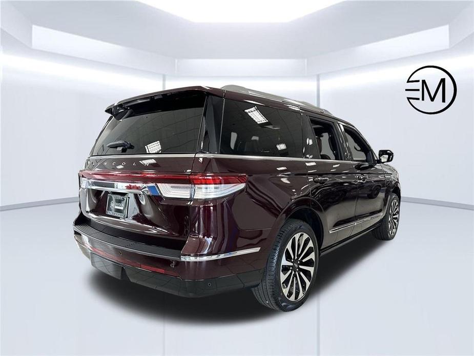 new 2024 Lincoln Navigator car, priced at $105,435