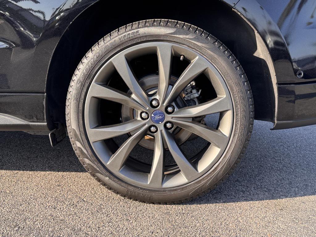 used 2018 Ford Edge car, priced at $17,251