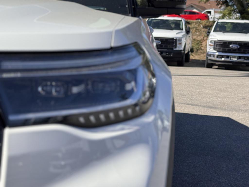 new 2025 Ford Explorer car, priced at $61,740