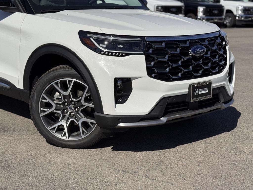 new 2025 Ford Explorer car, priced at $61,740
