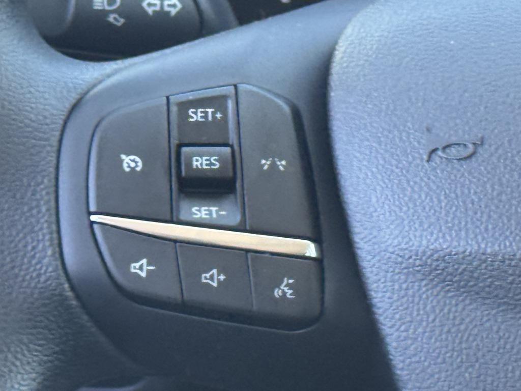 new 2025 Ford Escape car, priced at $31,010